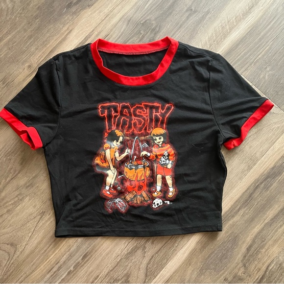 NEW GOTH GRUNGE 'TASTY' PUMPKIN
CARVING HORROR RINGER TEE - Picture 6 of 11